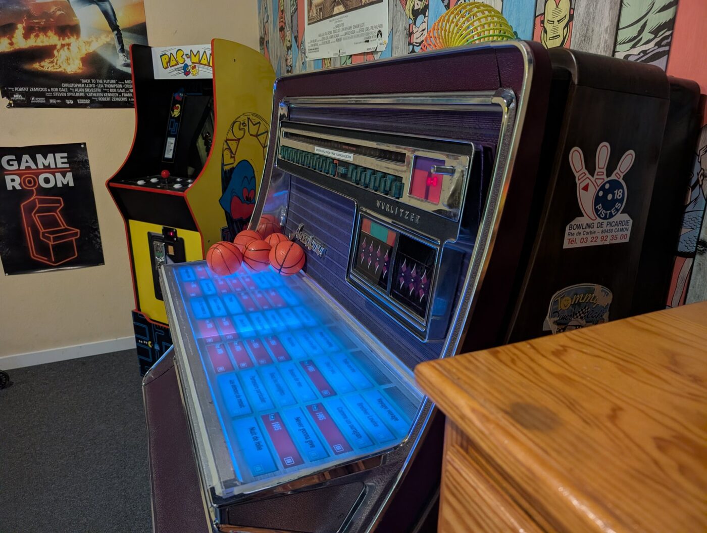 Escape Game Back to the 80s Caen - Jukebox Wurlitzer