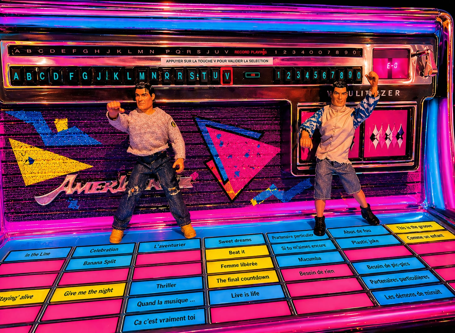 Jukebox Wurlitzer et figurines vintage – escape game Back to the 80's Caen